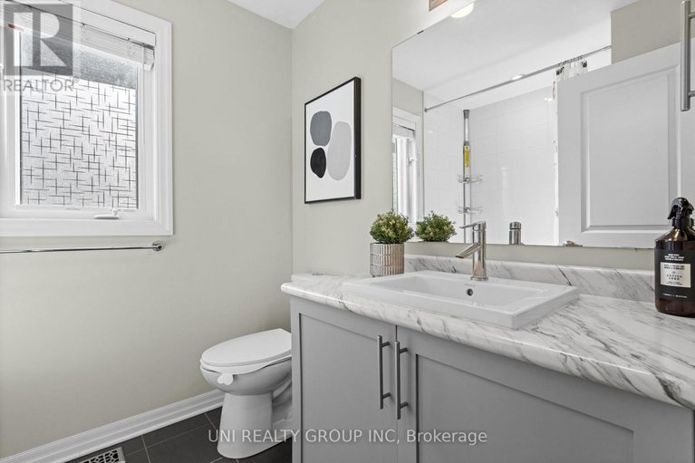 28837176/130-hawkeswood-drive/riverside-southgloucester-glen/ottawa/ontario/K4M0C1_28