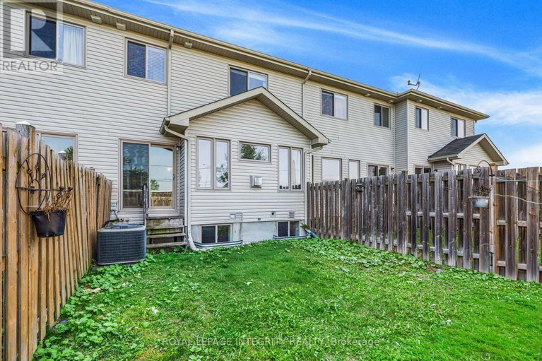 28860065/1899-arrowgrass-way/notting-hillsummerside/ottawa/ontario/K4A0E3_26