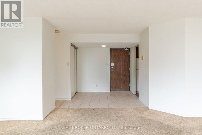 28590903/1402-151-bay-street/ottawa-centre/ottawa/ontario/K1R7T2_2