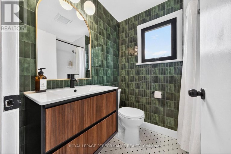 29685309/1948-othello-avenue/elmvale-acresurbandale/ottawa/ontario/K1G2A4_30
