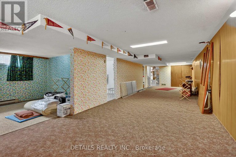 28920514/101-hilliard-avenue/city-viewskylinefisher-heightsparkwood-hills/ottawa/ontario/K2E6C5_24