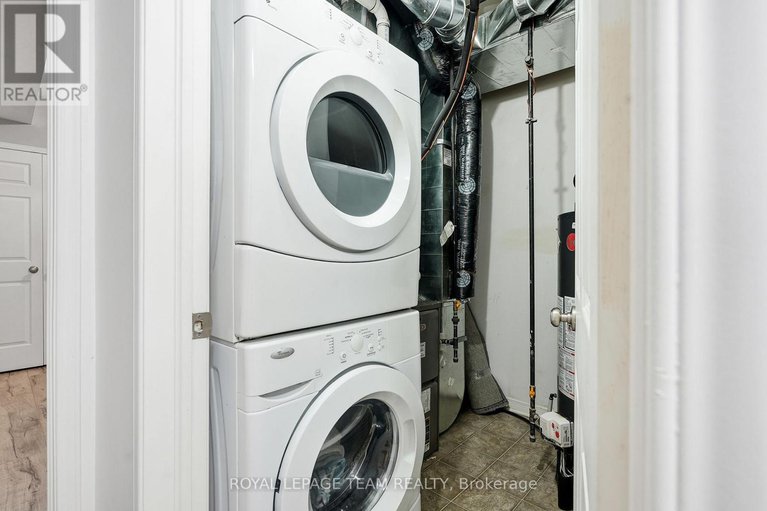 29069531/104-fir-lane/kemptville/north-grenville/ontario/K0G1J0_23