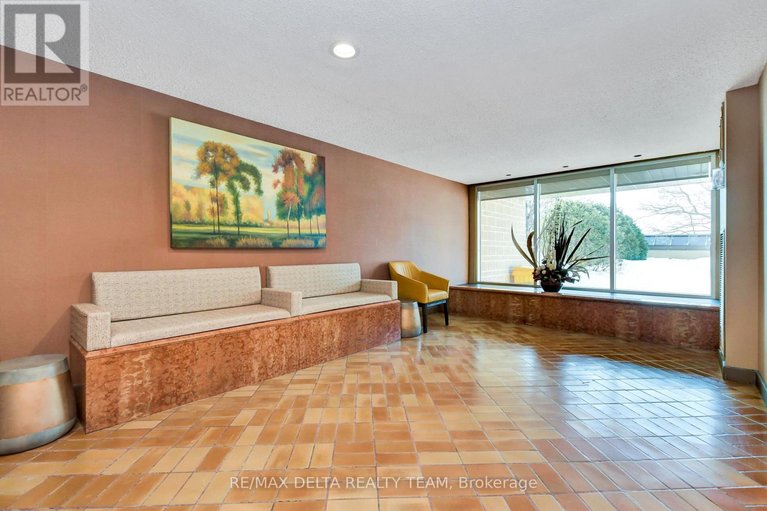 29672097/1001-555-brittany-drive/viscount-alexander-park/ottawa/ontario/K1K4C5_33