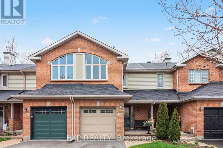 29680909/4303-sunwood-crescent/carson-grove/ottawa/ontario/K1J1B8_1