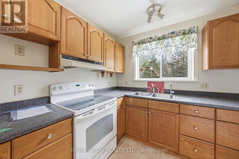 29482304/723-country-street/mississippi-mills-ramsay-twp/mississippi-mills/ontario/K0A1A0_8