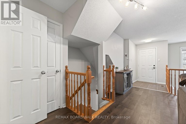 29382324/165-70-edenvale-drive/beaverbrook/ottawa/ontario/K2K3N6_14