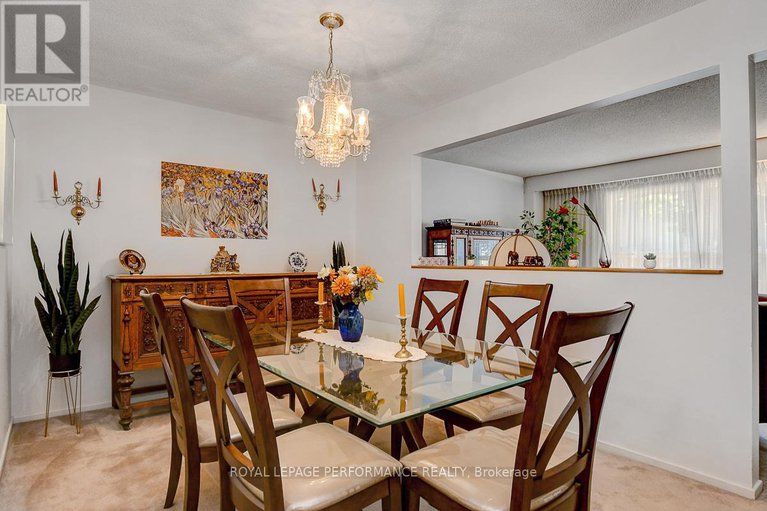 28835566/7-carmichael-court/beaverbrook/ottawa/ontario/K2K1K1_7