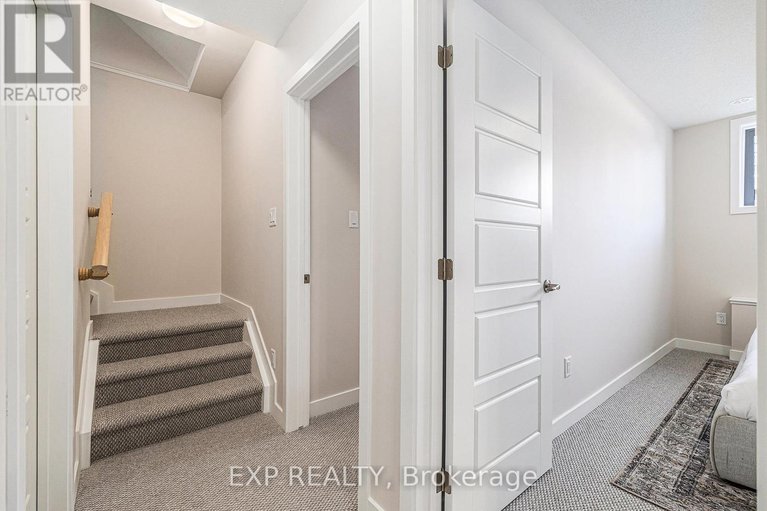 28216869/130-mishi-private/cfb-rockcliffe-and-area/ottawa/ontario/K1K0P2_21