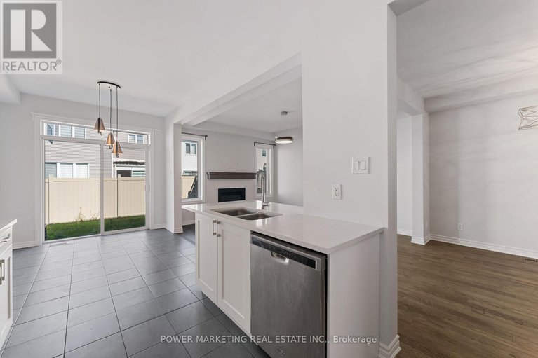 28856958/527-catleaf-row/avalon-west/ottawa/ontario/K4A5J2_13