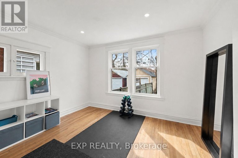 29682338/10-lakeside-avenue/dows-lake/ottawa/ontario/K1S3H2_11