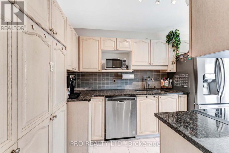 28513195/51-mullcraft-crescent/longfields/ottawa/ontario/K2J4P7_11