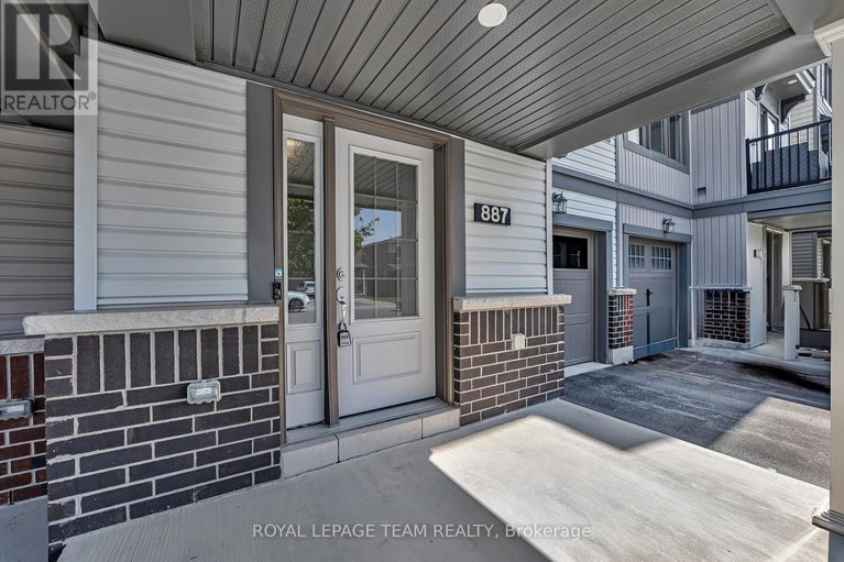 28666129/887-kilbirnie-drive/half-moon-bay/ottawa/ontario/K2J6G6_2