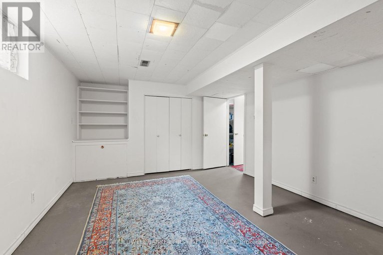28932809/895-dundee-avenue/queensway-terrace-north/ottawa/ontario/K2B5T2_33