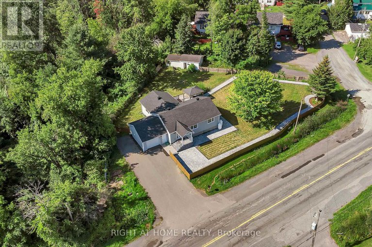 27937826/6200-russell-road-e/carlsbad-springs/ottawa/ontario/K0A1K0_3