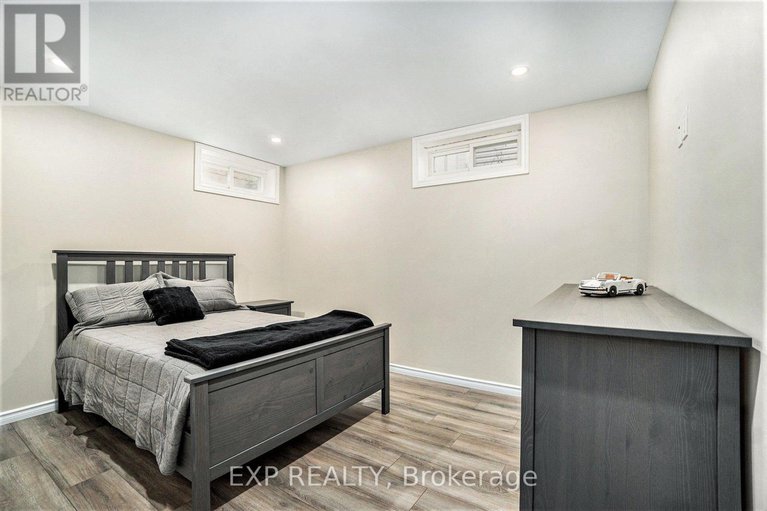 28647079/680-mathieu-way/fallingbrookpineridge/ottawa/ontario/K4A2R4_28
