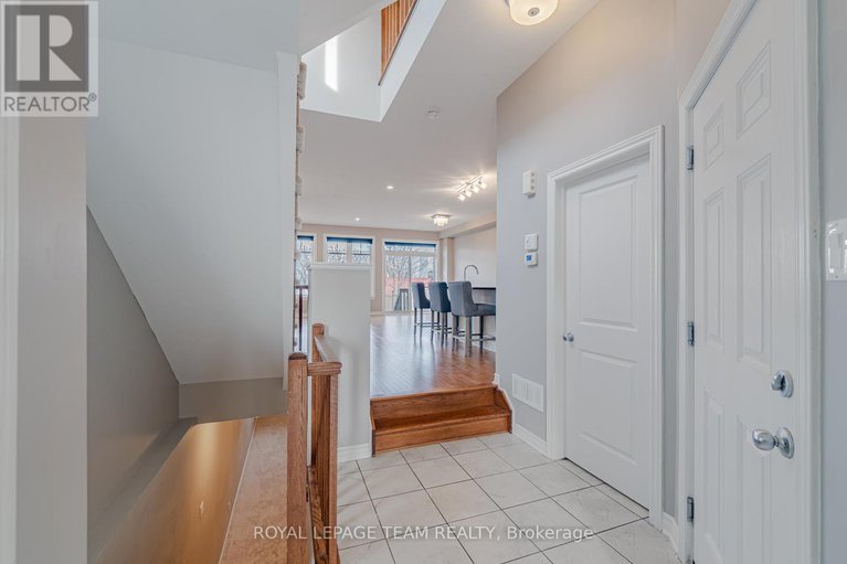 28252866/768-cedar-creek-drive/blossom-parkkemp-parkfindlay-creek/ottawa/ontario/K1T0B2_5