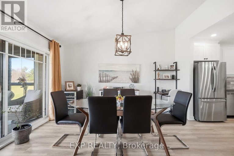 29674701/2114-312-masters-lane/town-of-rockland/clarence-rockland/ontario/K4K0L3_12