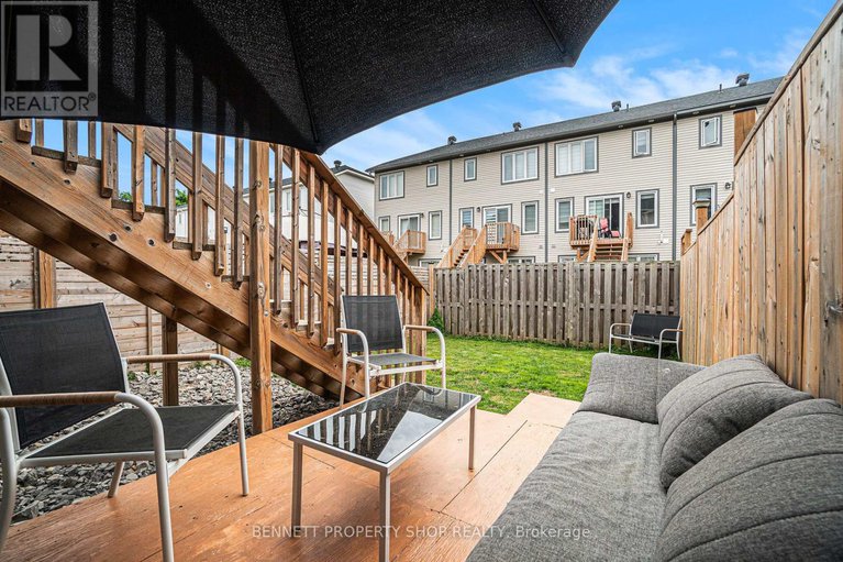28492200/167-ferrara-drive/smiths-falls/smiths-falls/ontario/K7A0A2_26
