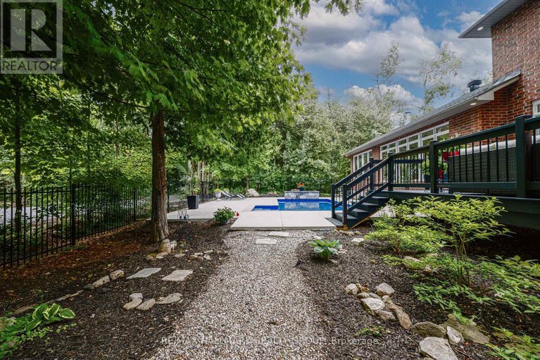 28493807/1431-duchess-crescent/manotick-east-to-manotick-station/ottawa/ontario/K4M1K2_33