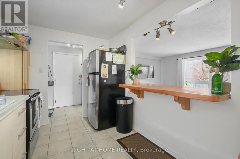 29540054/11-898-elmsmere-road/beacon-hill-south/ottawa/ontario/K1J7T6_8