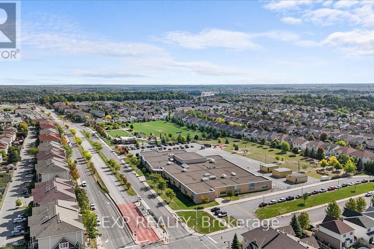 28971957/300-grayburn-way/strandherd/ottawa/ontario/K2J0V8_48