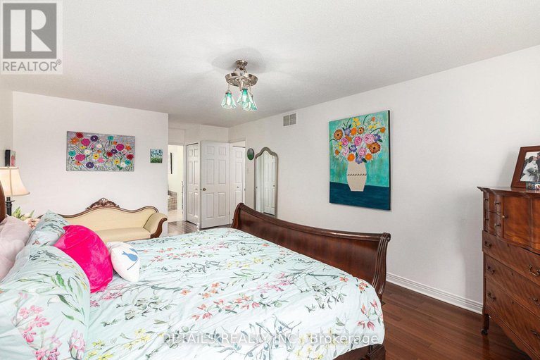 28441519/3-wintergreen-drive/stittsville-central/ottawa/ontario/K2S1E5_28