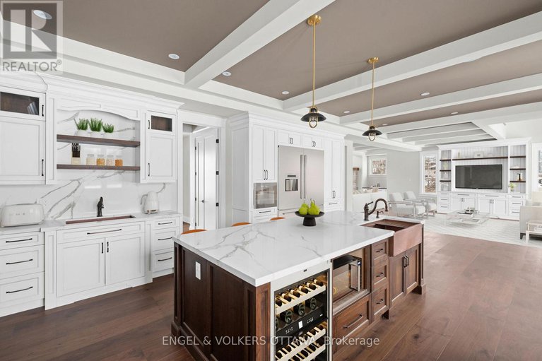 29334925/432-ashbee-court/manotick-village-manotick-estates/ottawa/ontario/K4M0A8_5