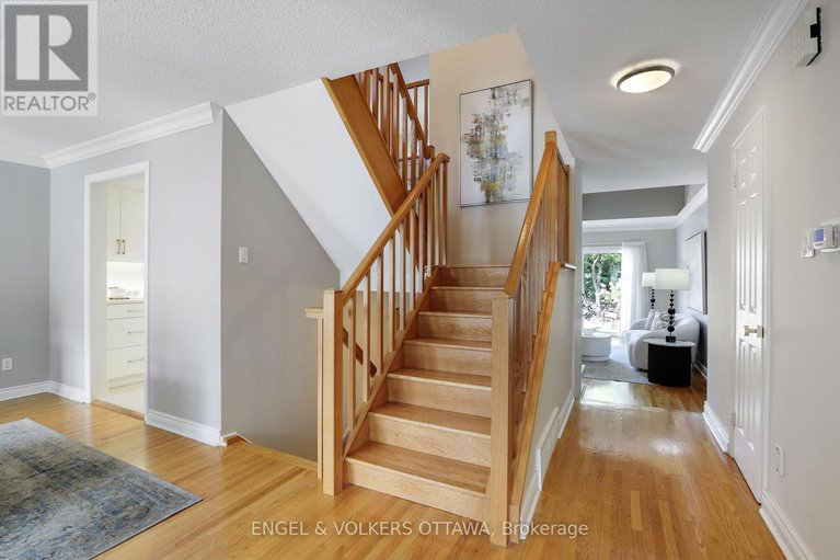 28642525/29-chatsworth-crescent/hunt-club/ottawa/ontario/K1V9Z1_4