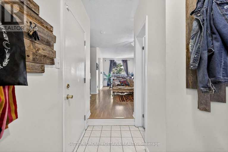 29138836/1473-launay-avenue/fallingbrookpineridge/ottawa/ontario/K4A3R9_8