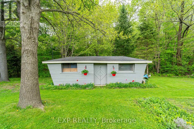 28570683/751-pattee-road/champlain-twp/champlain/ontario/K6A2R2_41