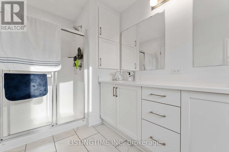 29440347/704-brian-good-avenue/riverside-southgloucester-glen/ottawa/ontario/K4M0C1_15