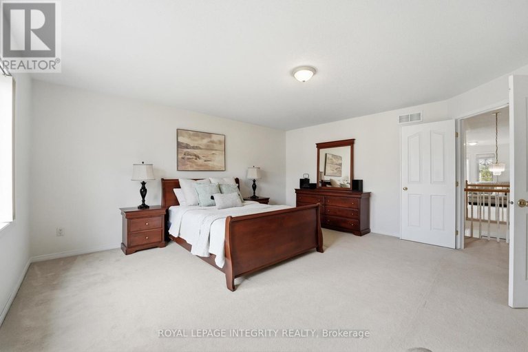 29687408/46-catterick-crescent/morgans-grantsouth-march/ottawa/ontario/K2K3M6_31
