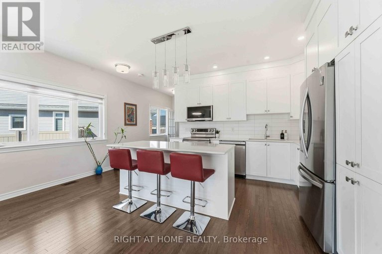 29564019/272-maygrass-way/remainder-of-stittsville-area/ottawa/ontario/K2S2K9_5