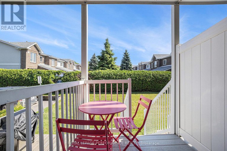 28573942/6074-red-willow-drive/chapel-hill/ottawa/ontario/K1C7J5_23