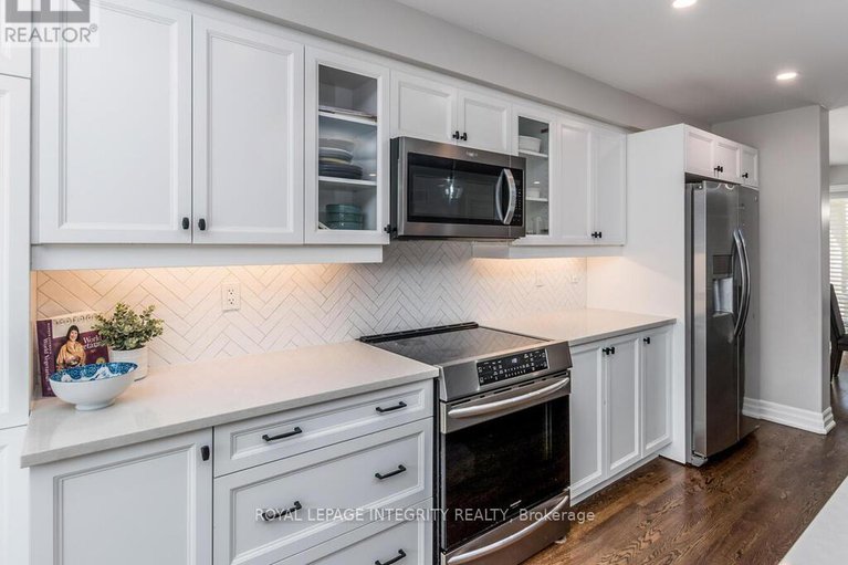 28652256/333-proud-walk-street/stittsville-south/ottawa/ontario/K2S2L8_7