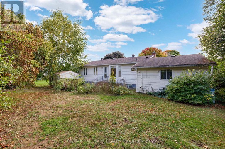 28982762/209-curry-street/kemptville/north-grenville/ontario/K0G1J0_36