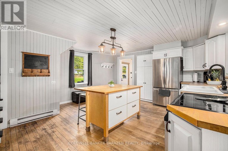 28582793/2030-burnstown-road/mcnabbraeside-twps/mcnabbraeside/ontario/K7V3Z4_12