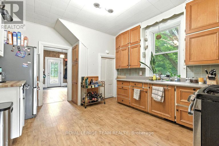 28853182/191-dalkeith-street/pakenham/mississippi-mills/ontario/K0A2X0_11