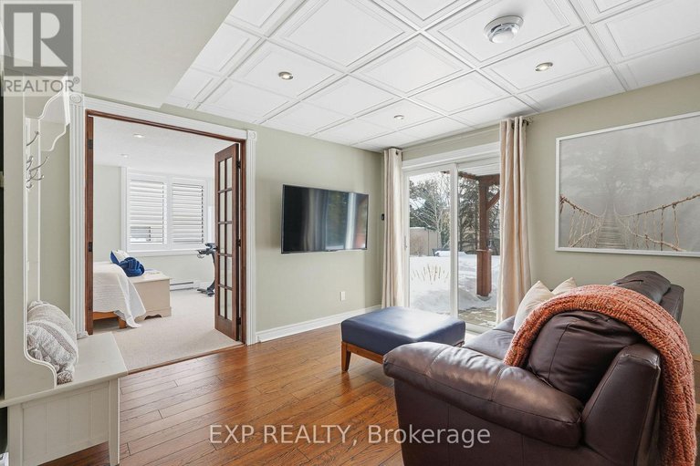 29348527/143-copperwood-street/convent-glen-north/ottawa/ontario/K1C7S1_33