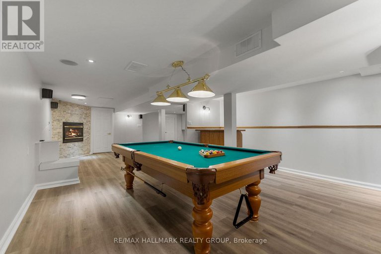 29161672/942-elsett-drive/elmvale-acresurbandale/ottawa/ontario/K1G2S9_36