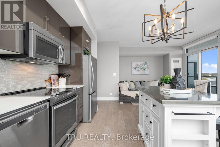 29094259/910-485-richmond-road/westboro-west/ottawa/ontario/K2A3W9_17