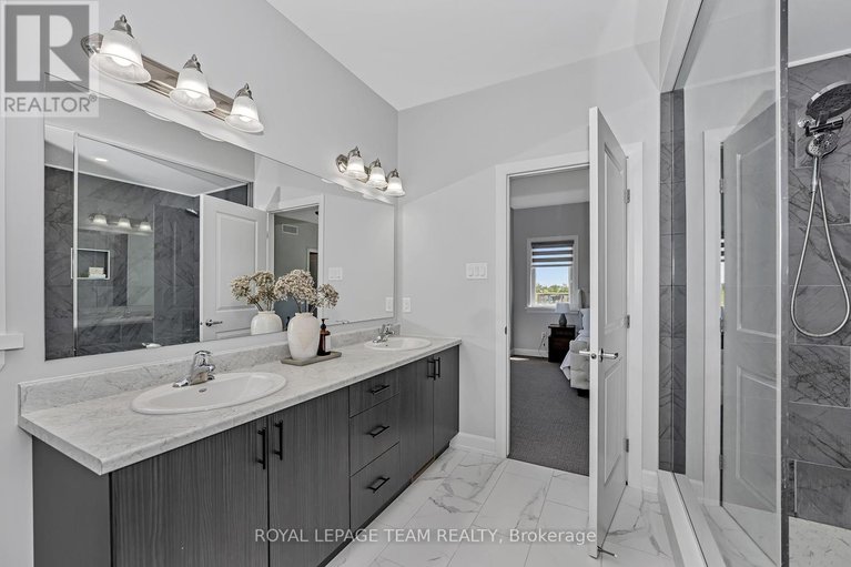 28510378/17-isobel-mcewan-street/mcnabbraeside-twps/mcnabbraeside/ontario/K7S3G8_22