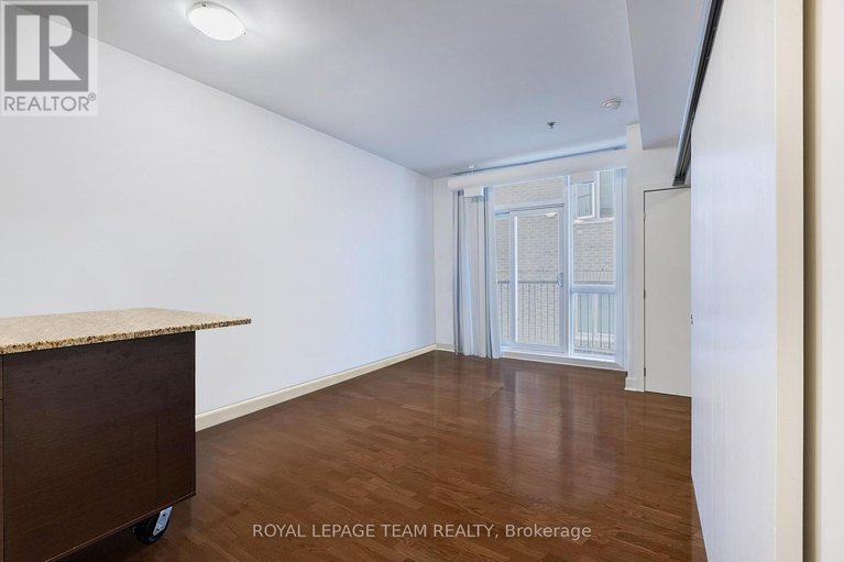 28570560/308-360-cumberland-street/lower-townbyward-market/ottawa/ontario/K1N0B1_9