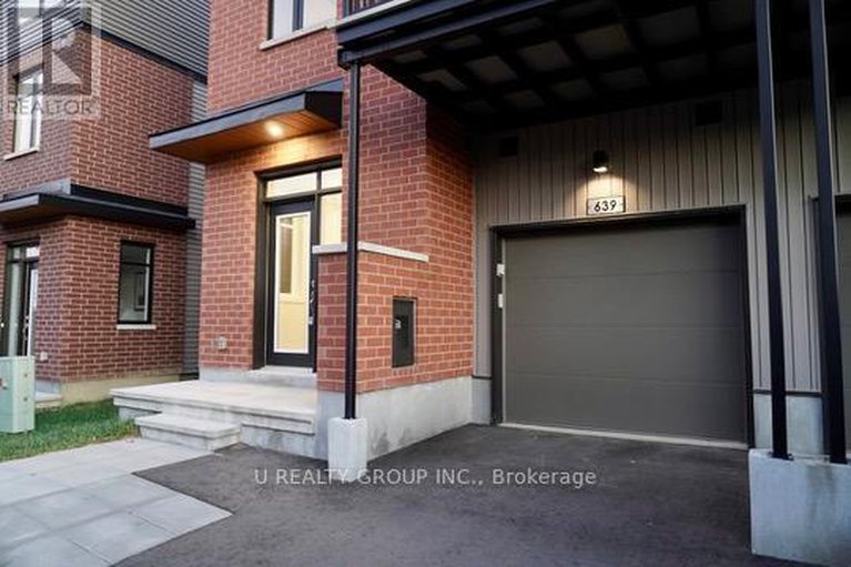 29048683/639-corporal-private/blossom-parkkemp-parkfindlay-creek/ottawa/ontario/K1X0M7_3