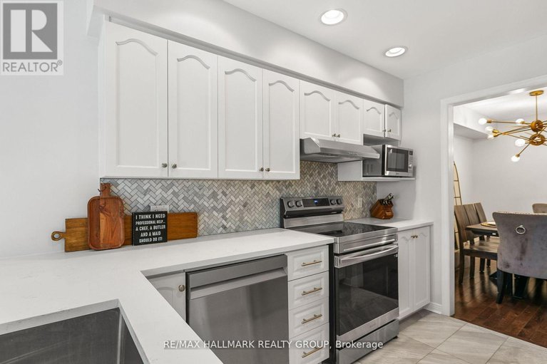 28990244/31-saddlesmith-circle/emerald-meadowstrailwest/ottawa/ontario/K2M2Y8_11