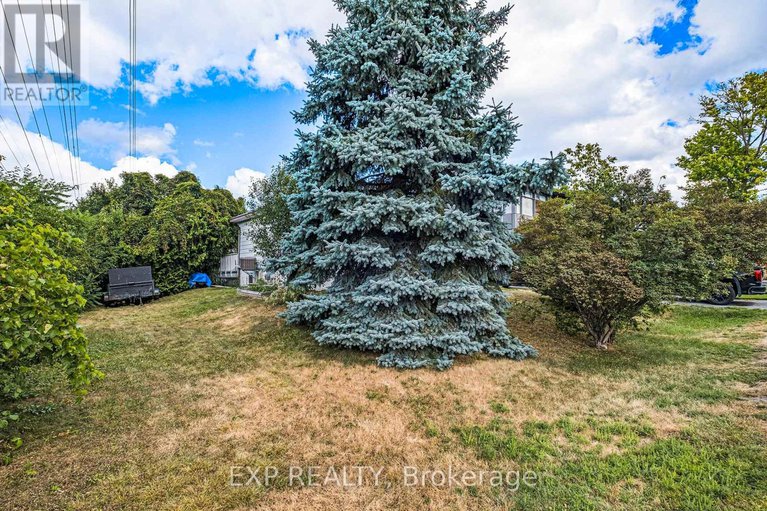 28778821/63-withrow-avenue/meadowlandsst-claire-gardens/ottawa/ontario/K2G2H9_14