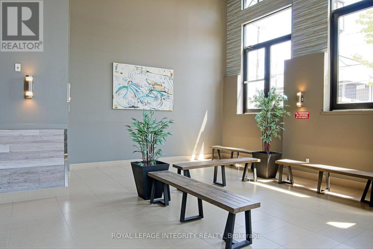28737511/320-429-kent-street/ottawa-centre/ottawa/ontario/K2P1B5_2