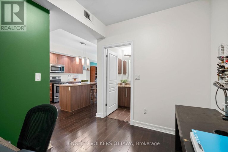 29581110/811-238-besserer-street/sandy-hill/ottawa/ontario/K1N6B1_10