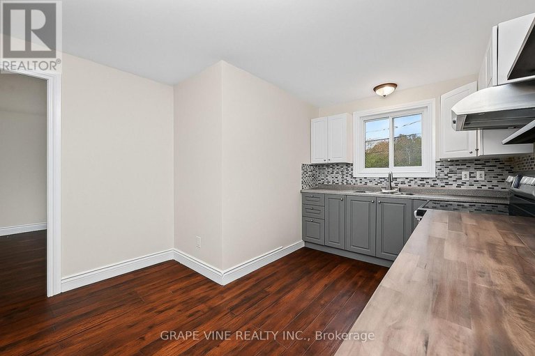 29184094/179-victoria-street/almonte/mississippi-mills/ontario/K0A1A0_11