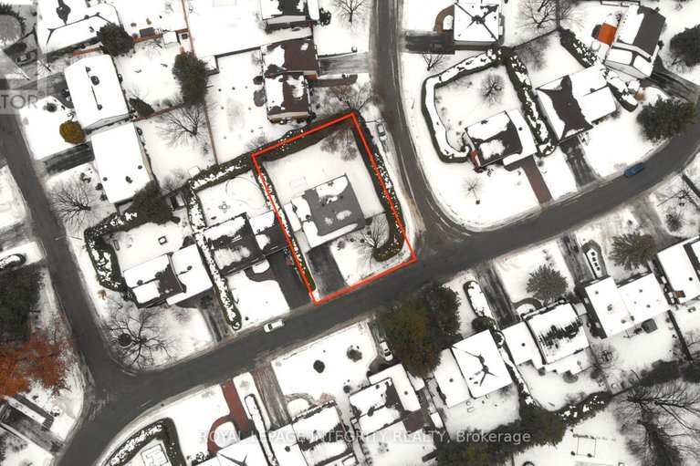 29260642/1953-marquis-avenue/beaconwood/ottawa/ontario/K1J8J3_41